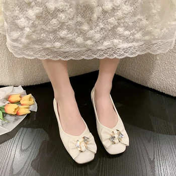 BCEBYL Ежедневни обувки на плоска подметка с квадратни пръсти и лък, украсен с кристали, Нова мода дишаща износостойкая дамски обувки с малките си пръсти